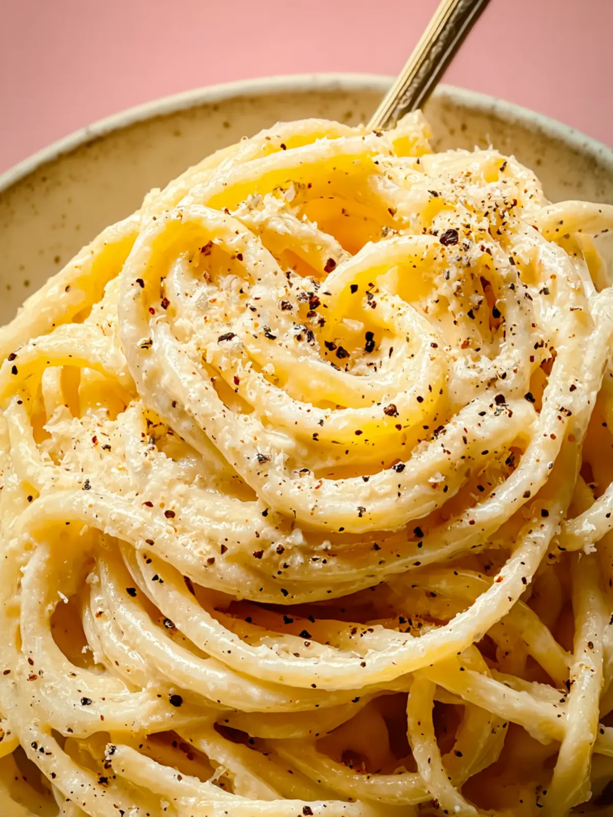 Indulge in Authentic Cacio e Pepe: A Creamy Delight First Image